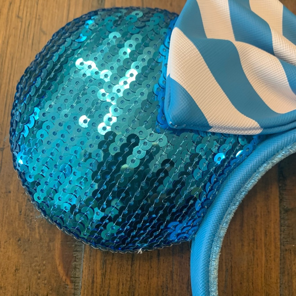Disney Cruise Line Loungefly Blue Teal Sequins Minnie Ears Headband Ears - Picture 6 of 8